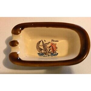 Daytona Beach 5" Florida Bath Tub Ashtray Souvenir Ceramic Vintage